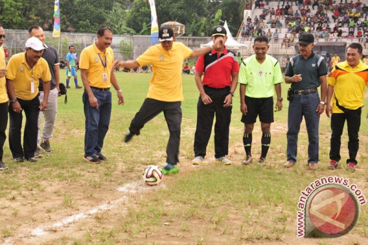 Kotabaru FC boyong piala liga 3 Asprov