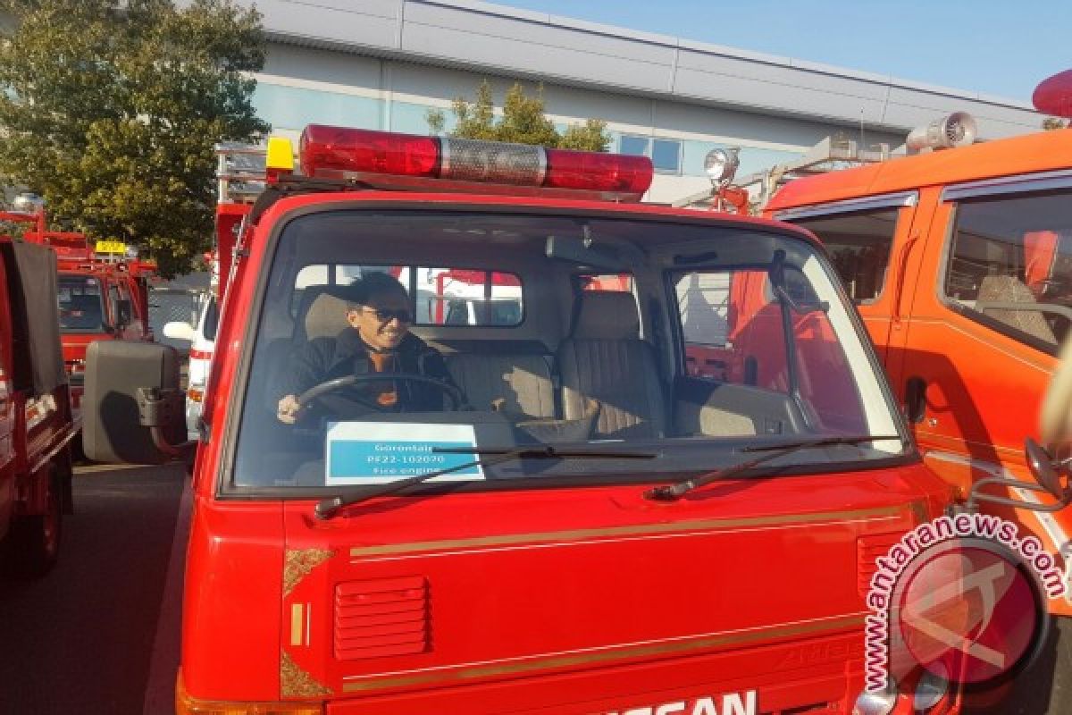 Gorontalo Dapat Hibah Mobil Damkar-ambulance Jepang 
