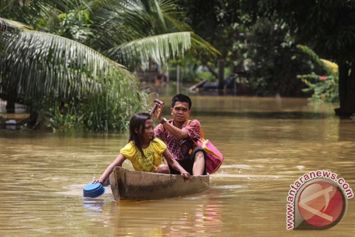 Sudah lima hari tiga desa di Riau direndam banjir