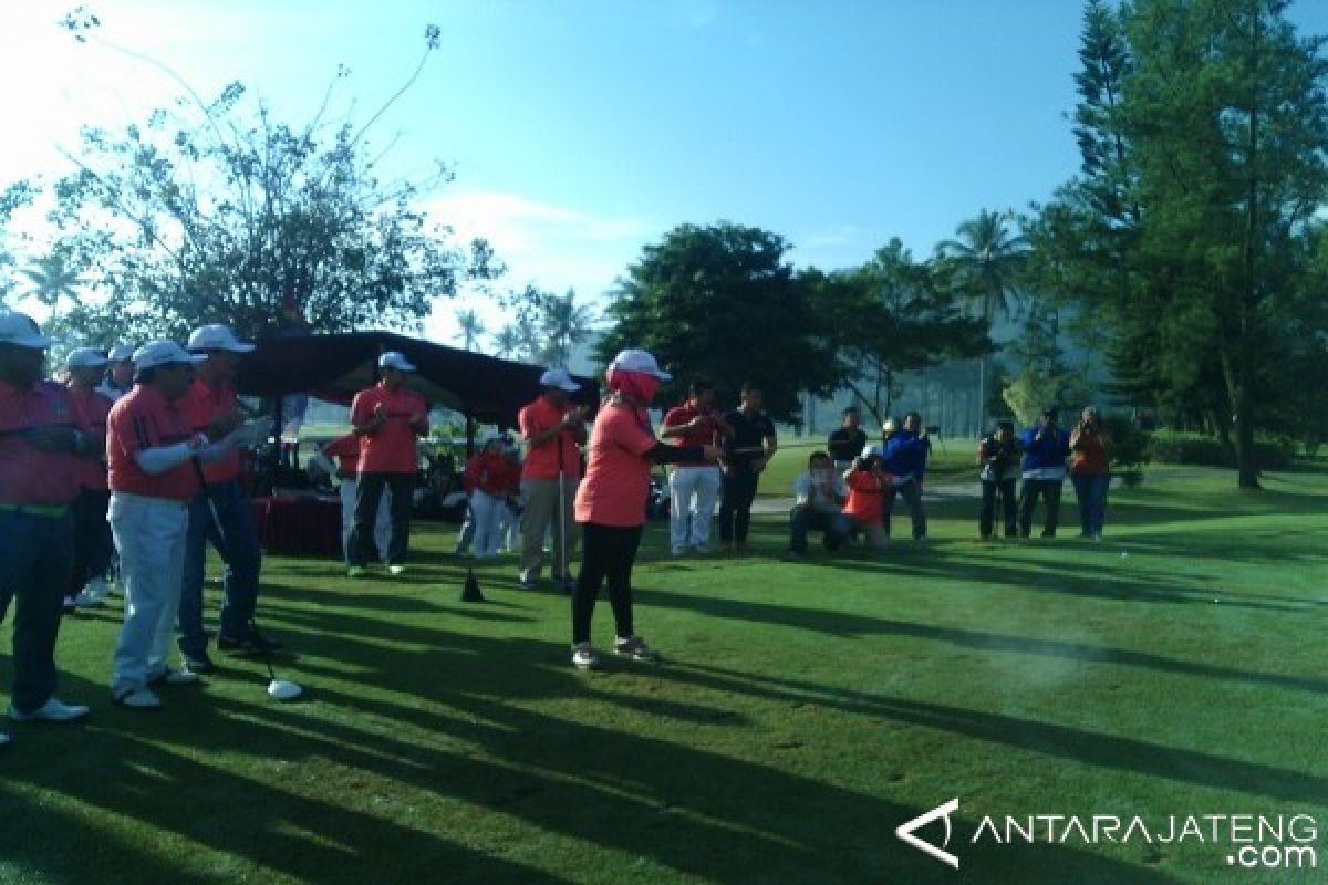 Promosikan Wisata, Turnamen Golf Wali Kota Magelang Digelar