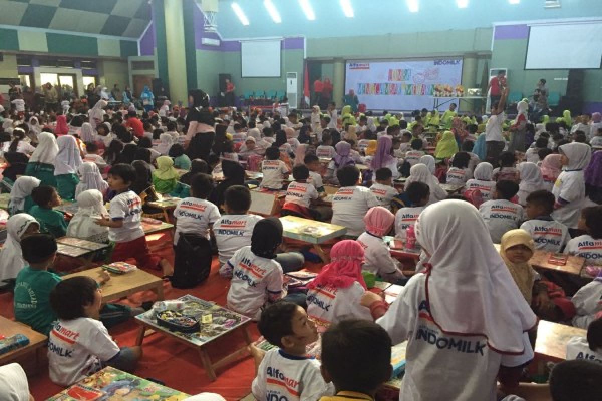 Alfamart-Indomilk Gelar Lomba Menggambar dan Mewarnai