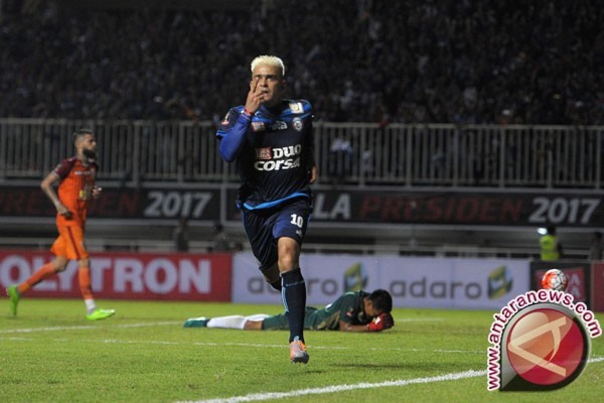 Gonzales bawa Arema juara Piala Presiden 2017