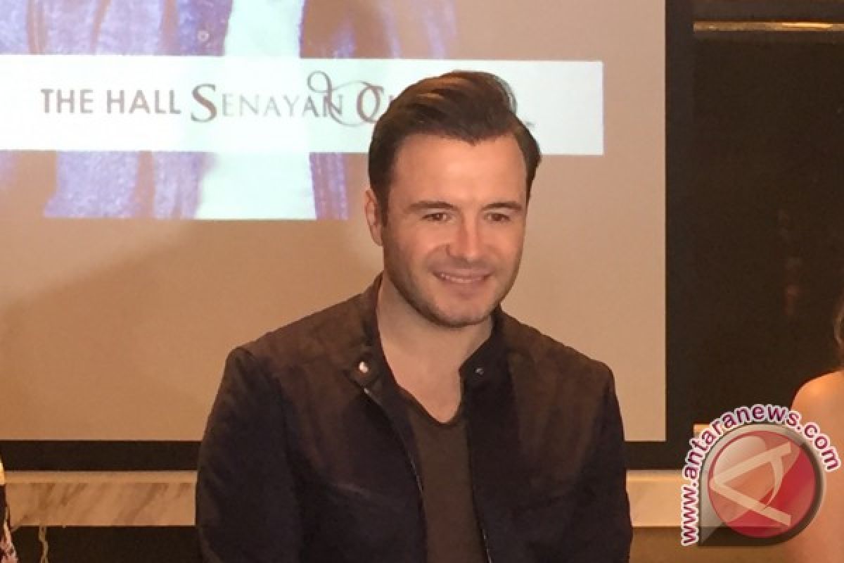 Tiba di Jakarta, Shane Filan pesan makanan Indonesia 