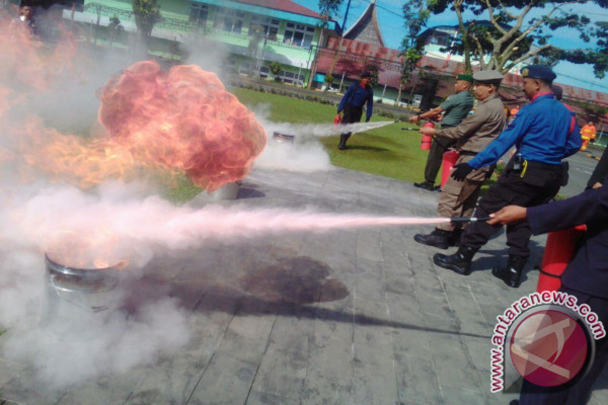 Satpol PP Padang Panjang Terapkan Pelayanan Cepat