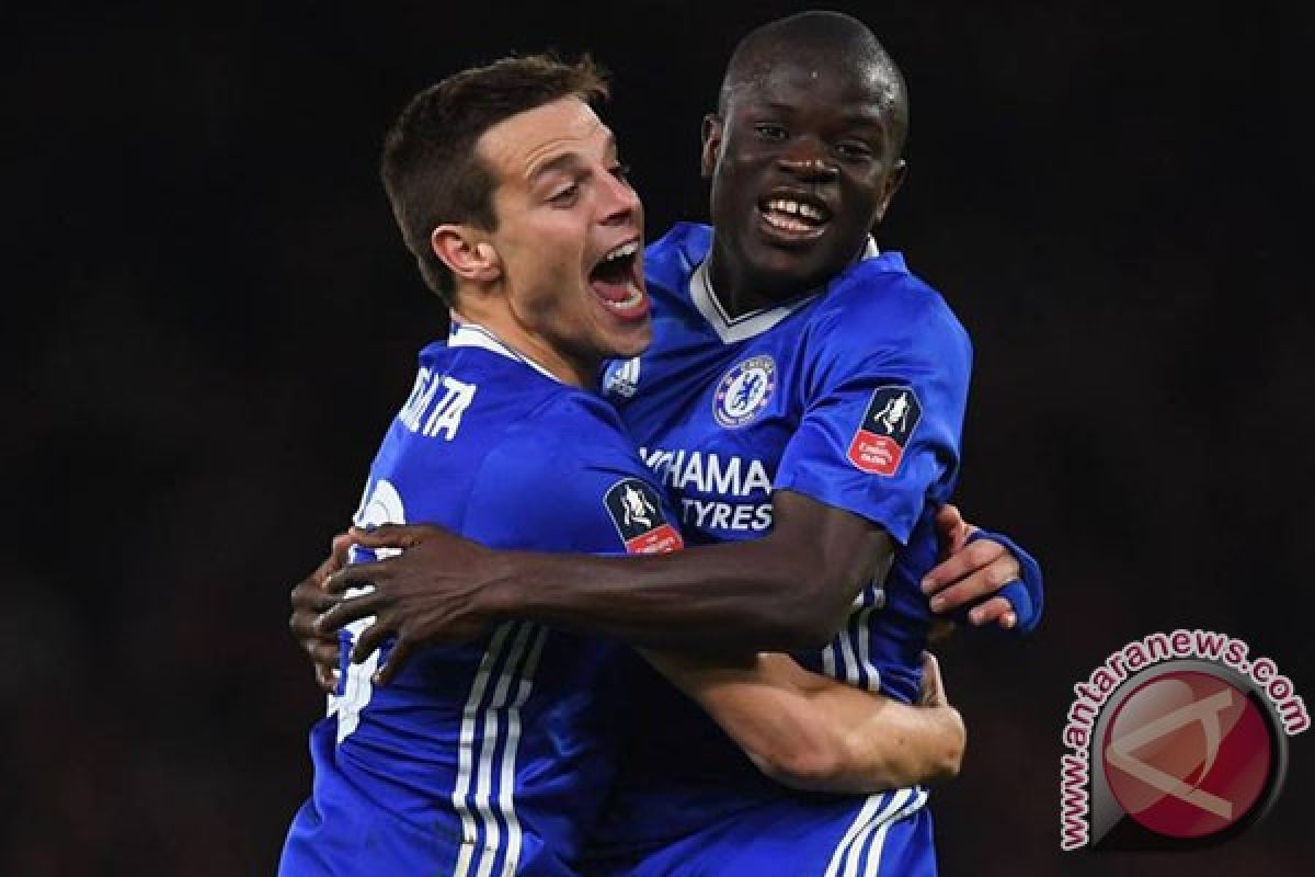 Kante Terpilih Sebagai Pemain Terbaik Versi Pewarta