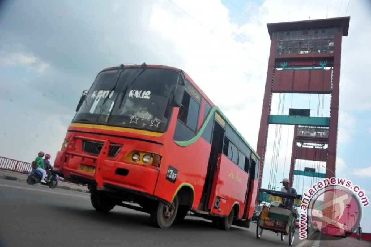 Bus Kota di Palembang segera dibersihkan