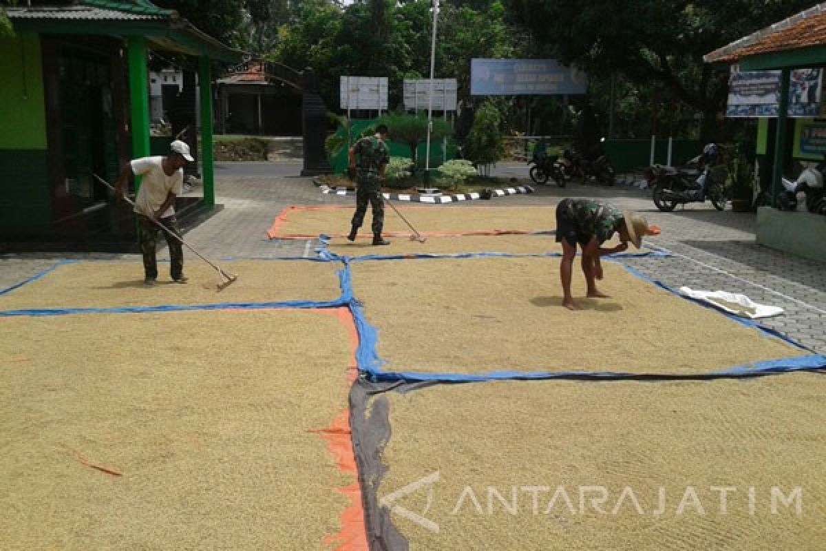 Kantor Koramil di Pamekasan Jadi Posko Serapan Gabah