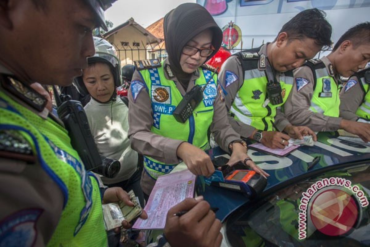 Polri harus maksimal sosialisasikan tilang elektronik