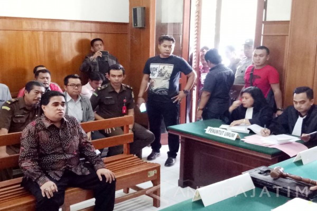 Dimas Kanjeng Dihadirkan Sebagai Saksi Penggandaan Uang