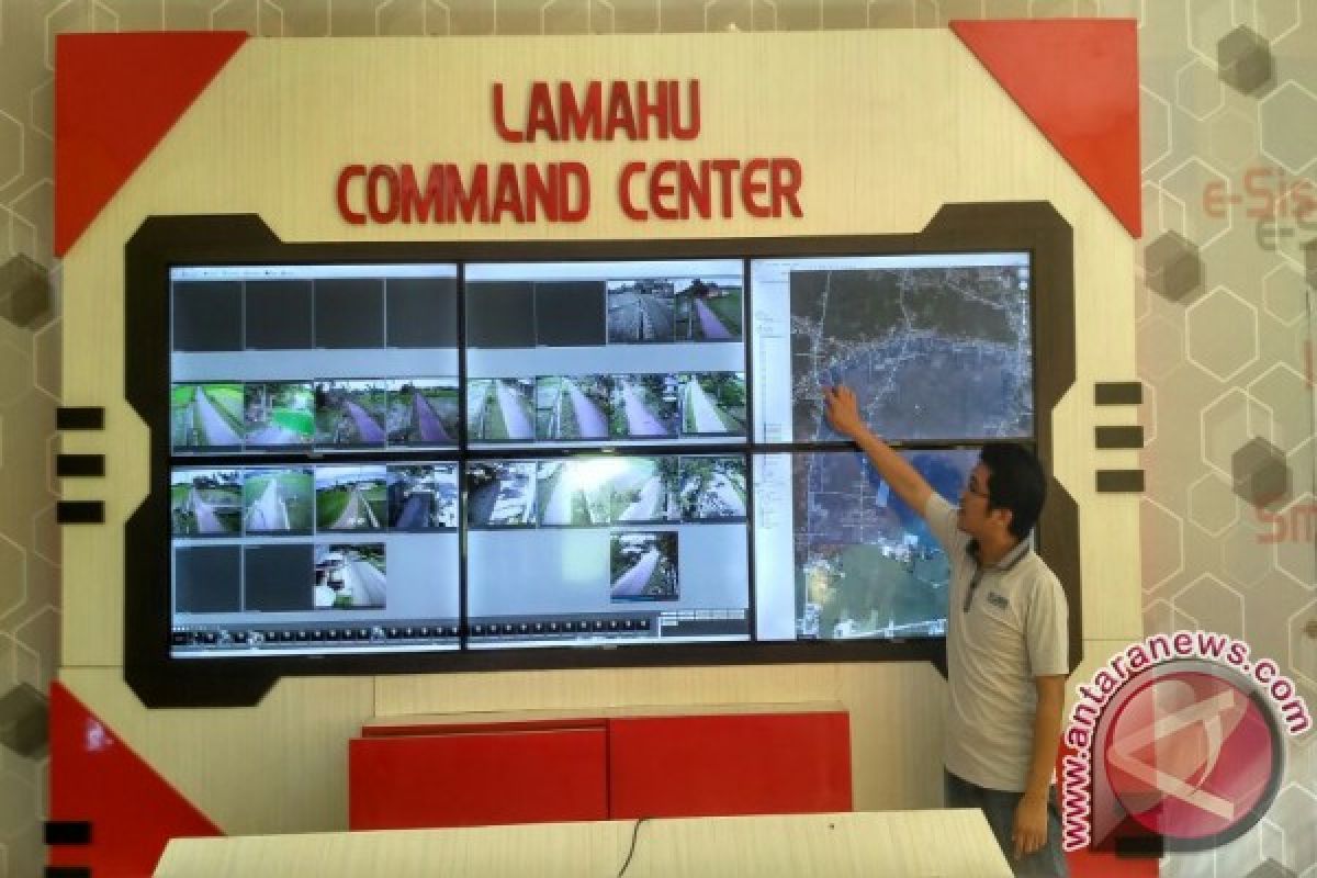 Desa Lamahu Kembangkan Teknologi Informasi Layani Warga