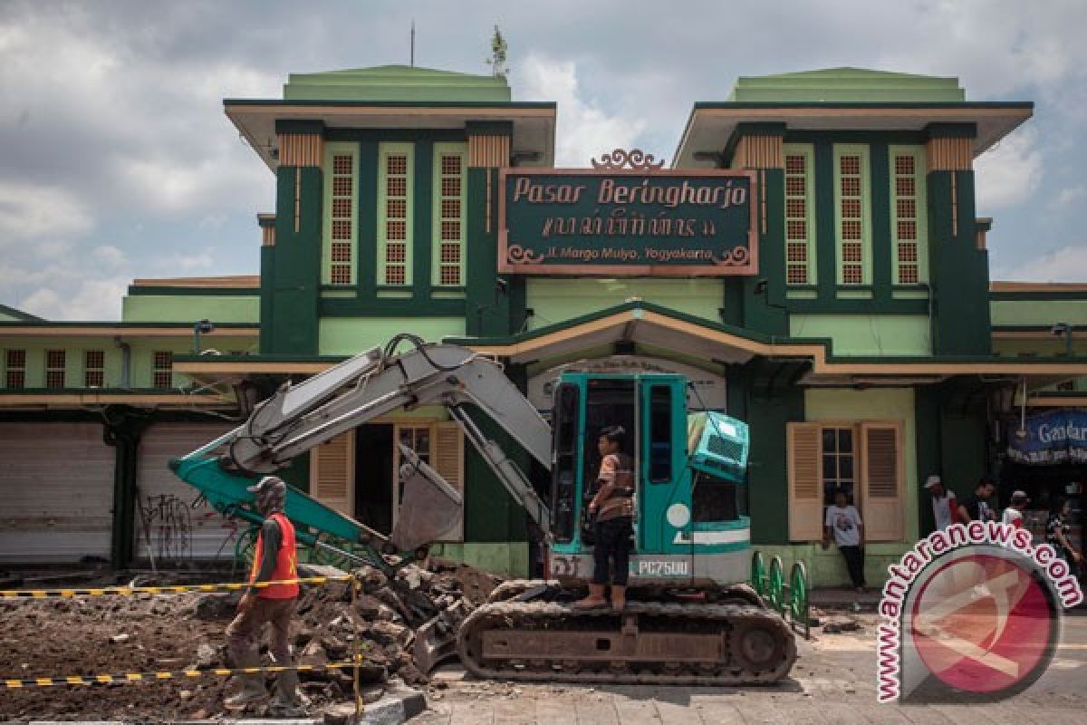 Yogyakarta mengurangi jumlah tempat pembuangan sampah sementara