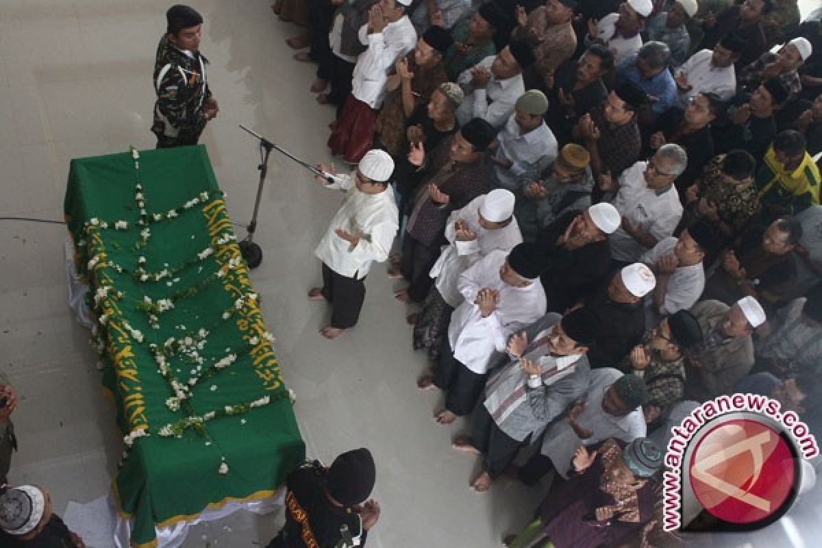 Hasyim minta dimakamkan di Depok, ini alasannya