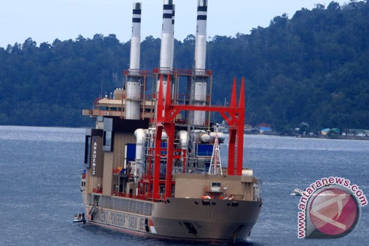 Kapal pembangkit listrik Turki tiba di Medan