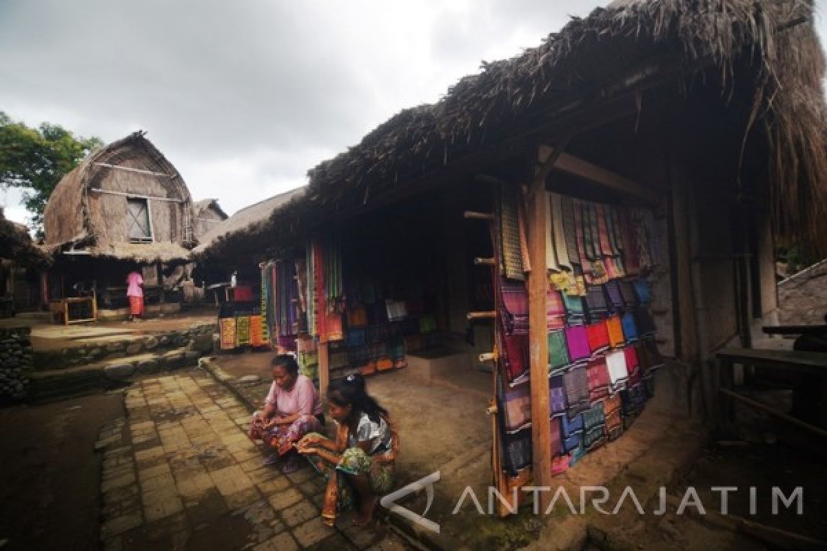 Menyapa Suku Sasak di Dusun Sade