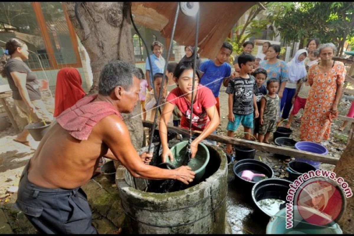 Kemenkes Tidak Sarankan Minum Air Sumur