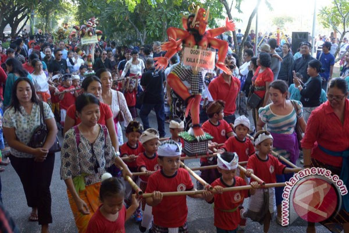 Umat Hindu ajak masyarakat jaga lingkungan