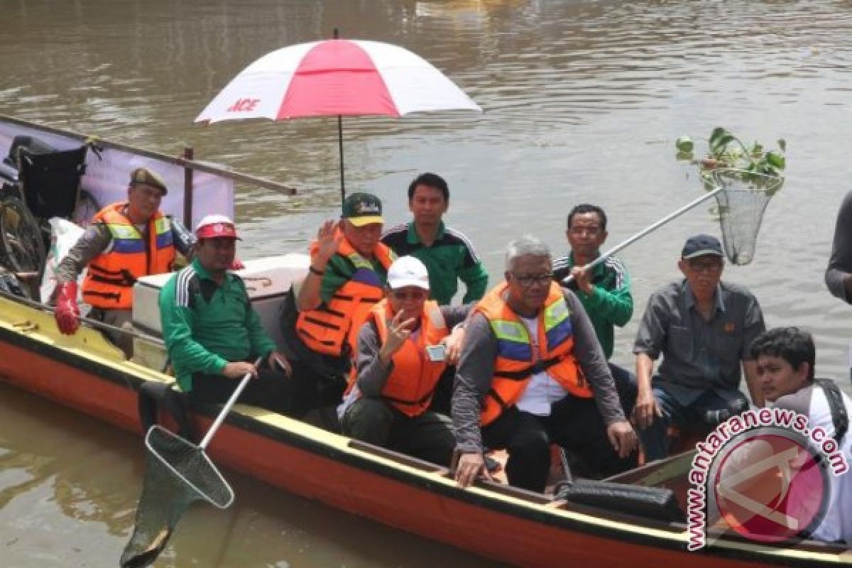 Gubernur Pimpin Peringatan Hari Air di SKM