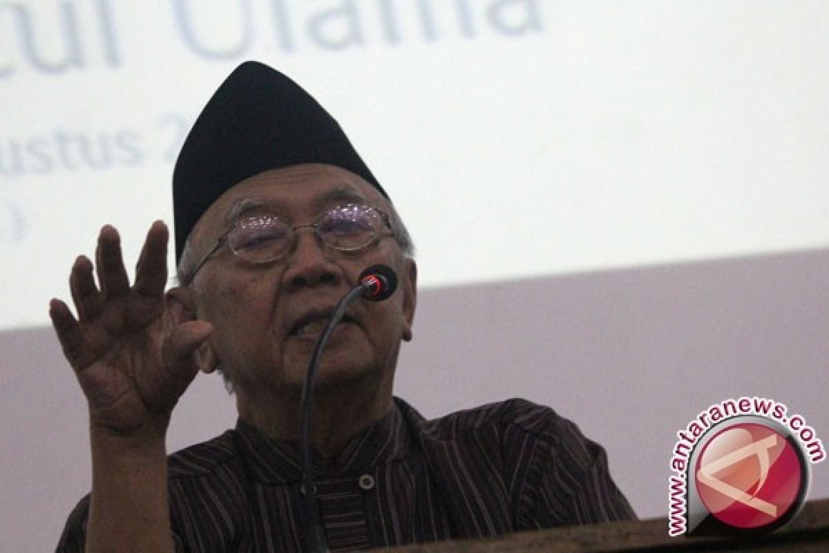 Gus Sholah: Pesantren pembentuk patriotisme Indonesia