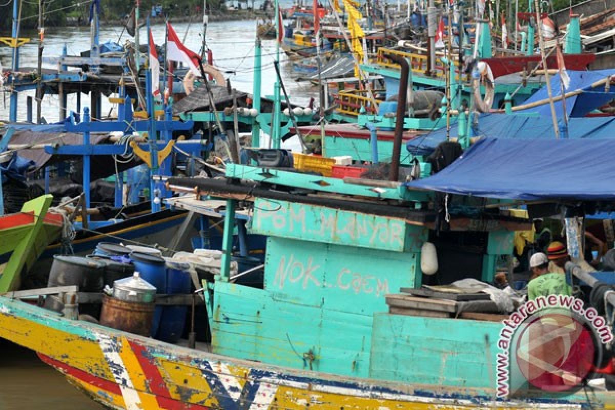 KKP ingin tiap pelabuhan sediakan solar nelayan