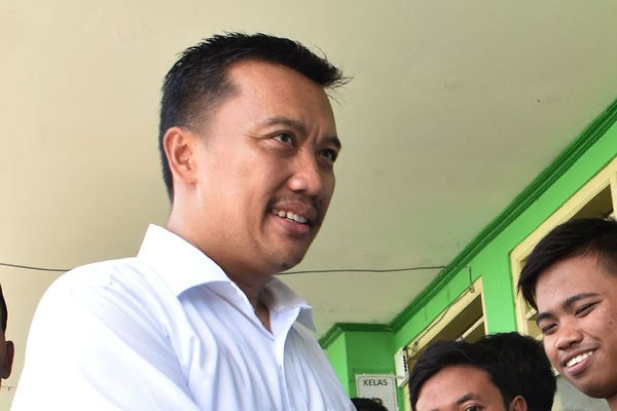 Kemenpora ciptakan rekor dunia "Gelora" di Bekasi