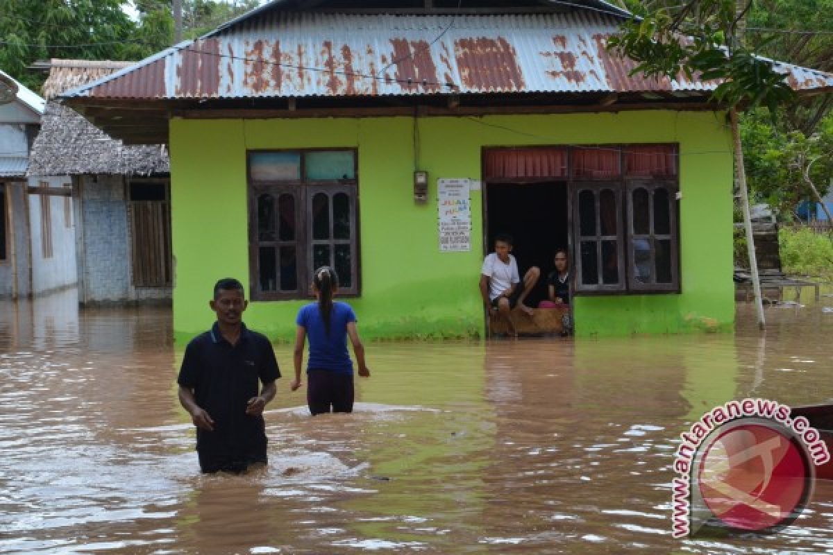 Banjir Rendam Empat Desa Di Gorontalo Utara