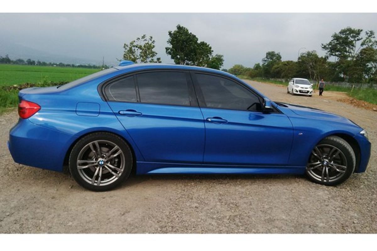 Test drive BMW 330i M Sport