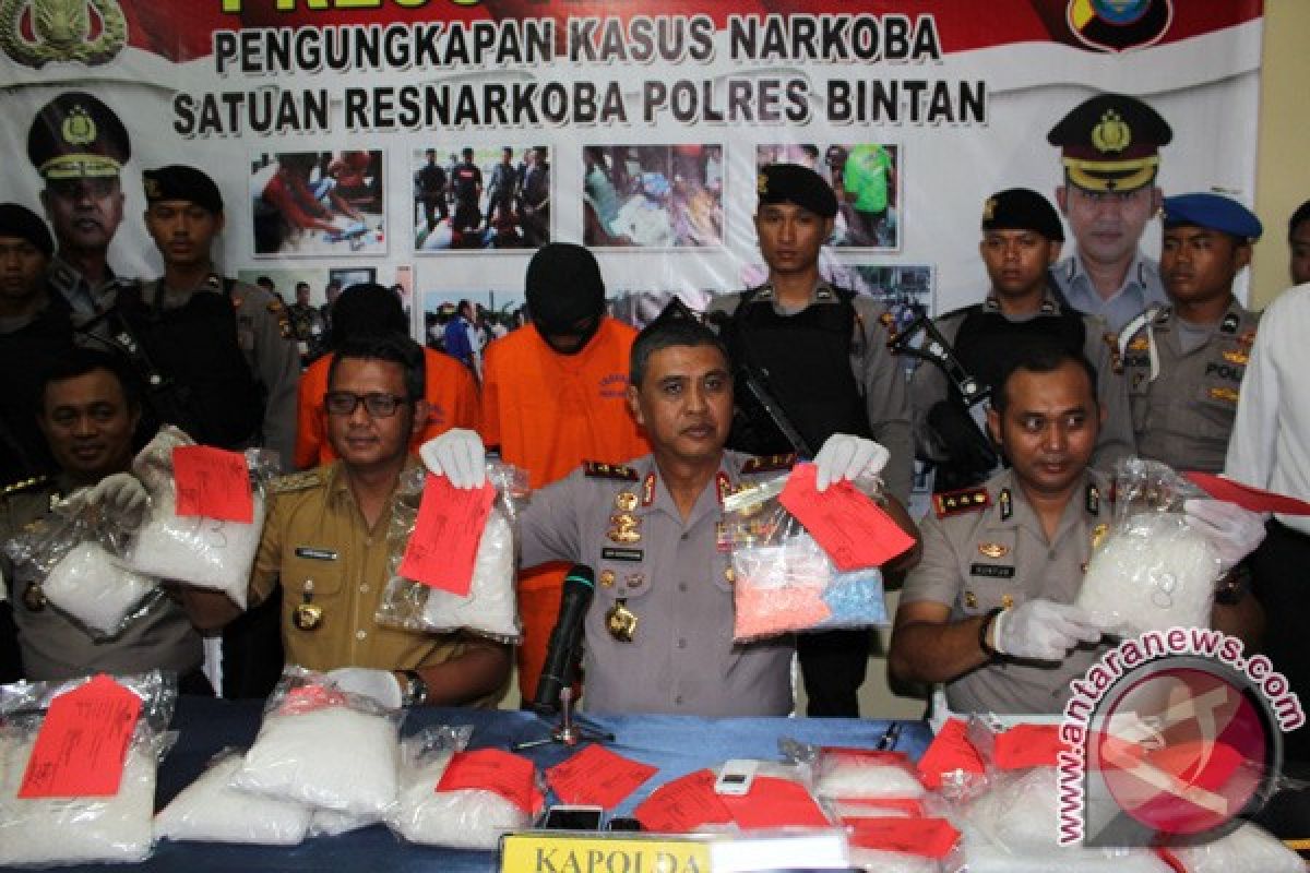 Polres Bintan Tangkap Kurir Narkoba dari Malaysia