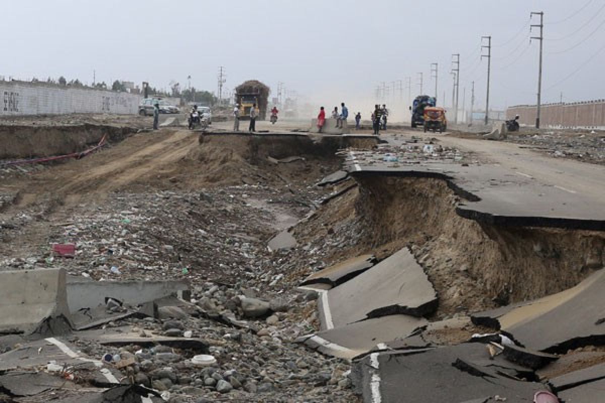 75 tewas dalam banjir di Peru