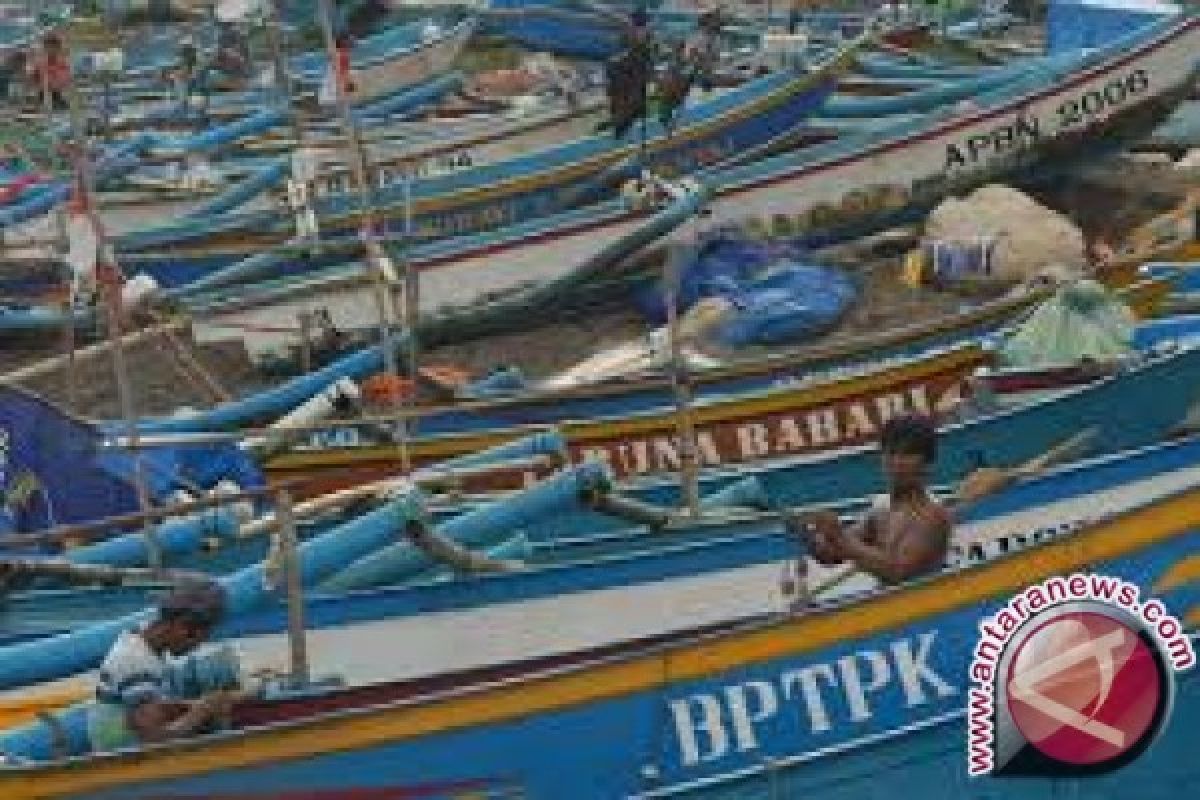 Pemkot Kendari targetkan 5.000 nelayan ikut asuransi