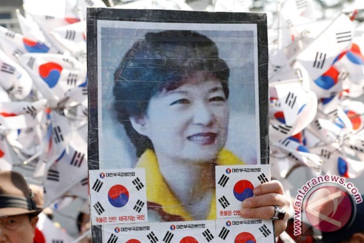 Mantan Presiden Korea Selatan diinterogasi 14 jam
