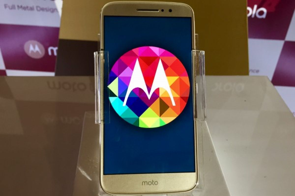 Motorola klaim Moto M punya akses internet tercepat di kelasnya