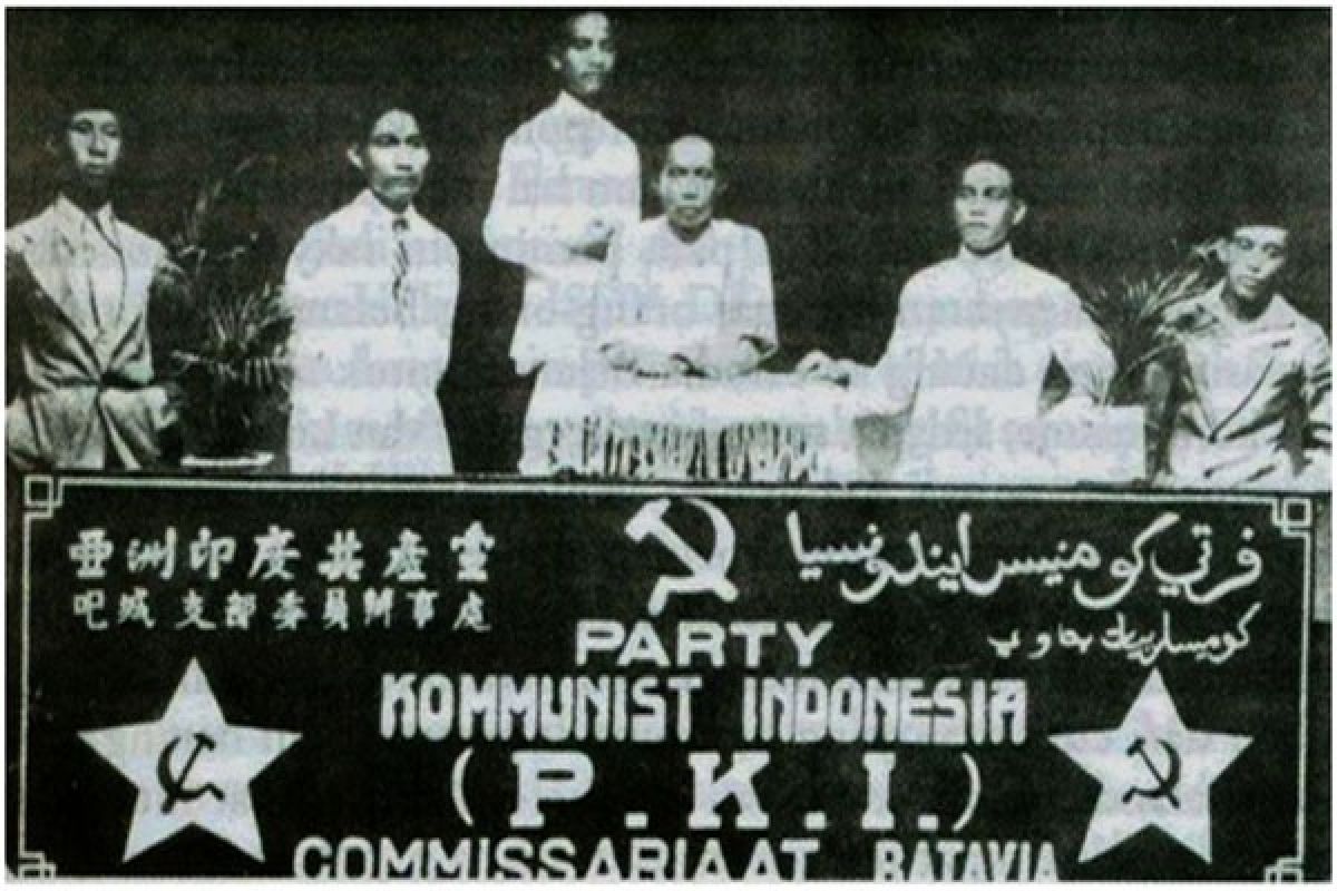 Wary of the Revival of the Communist