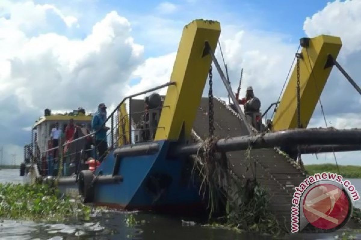 Masyarakat Kurang Manfaatkan Limbah Eceng Gondok