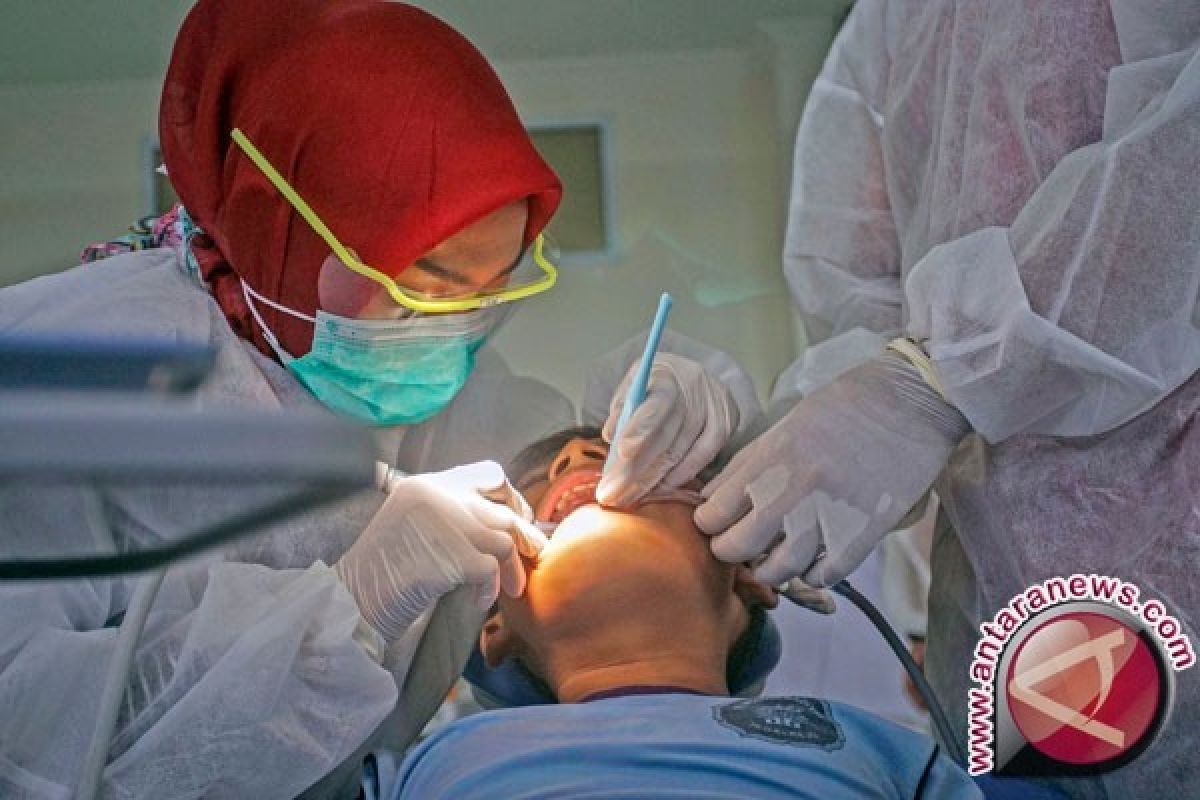 Banyak dokter gigi belum buka praktik akibat bertambahnya kasus COVID