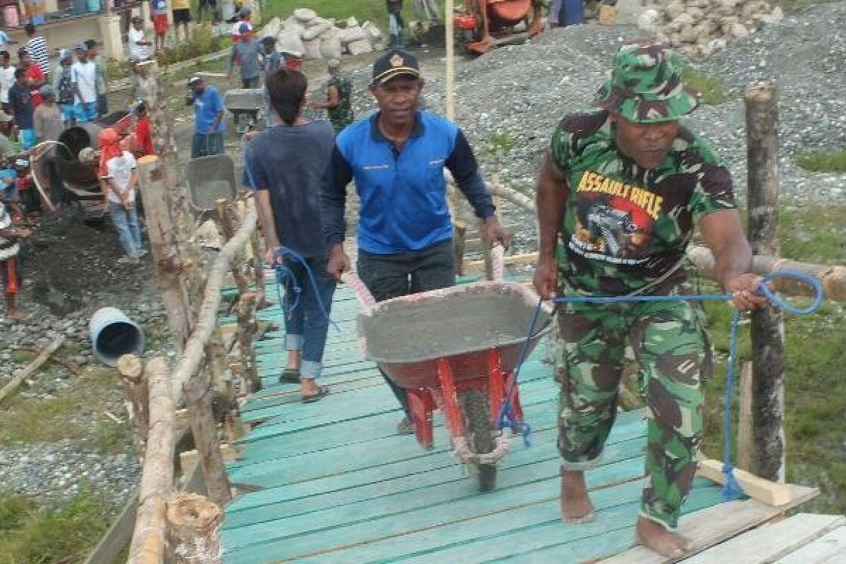 Koramil Warbah bantu warga bangun Gereja GKI Diospora