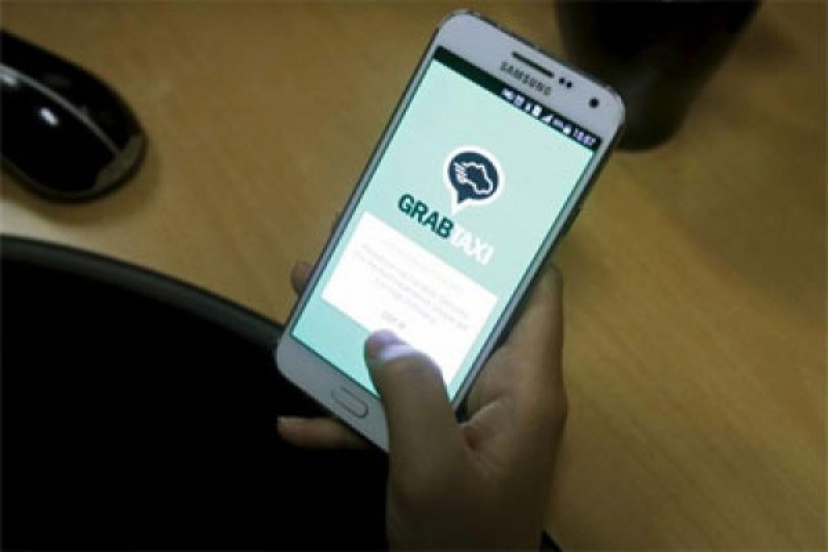 Seorang sopir taksi online Grab ditemukan tewas