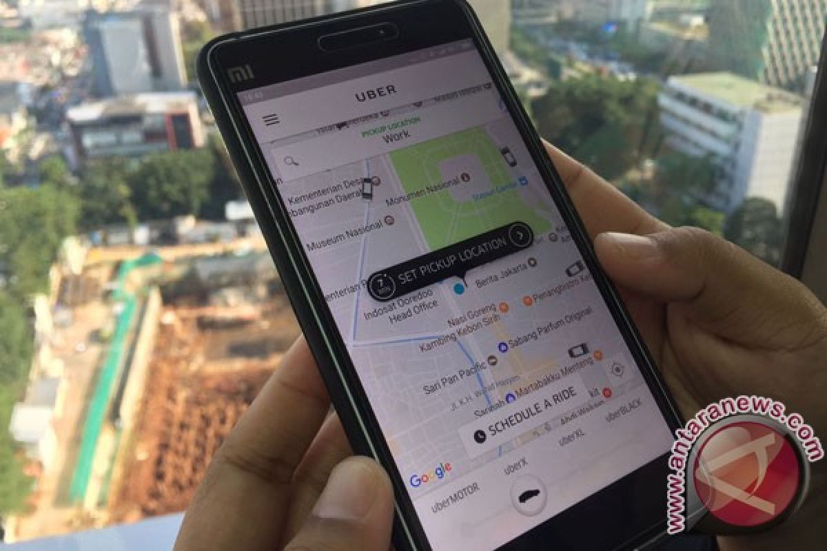 Tarif taksi online naik, ini tanggapan Uber