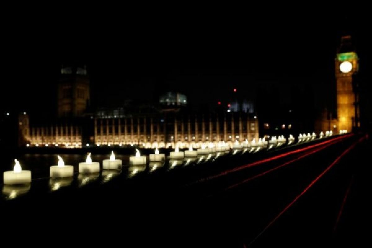 Oposisi terkejut oleh insiden serangan di masjid London