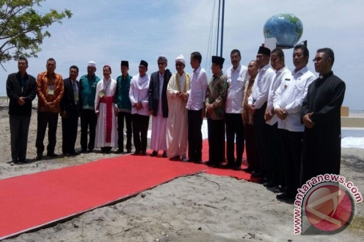 Presiden Jokowi Resmikan Titik Nol Islam Nusantara di Barus