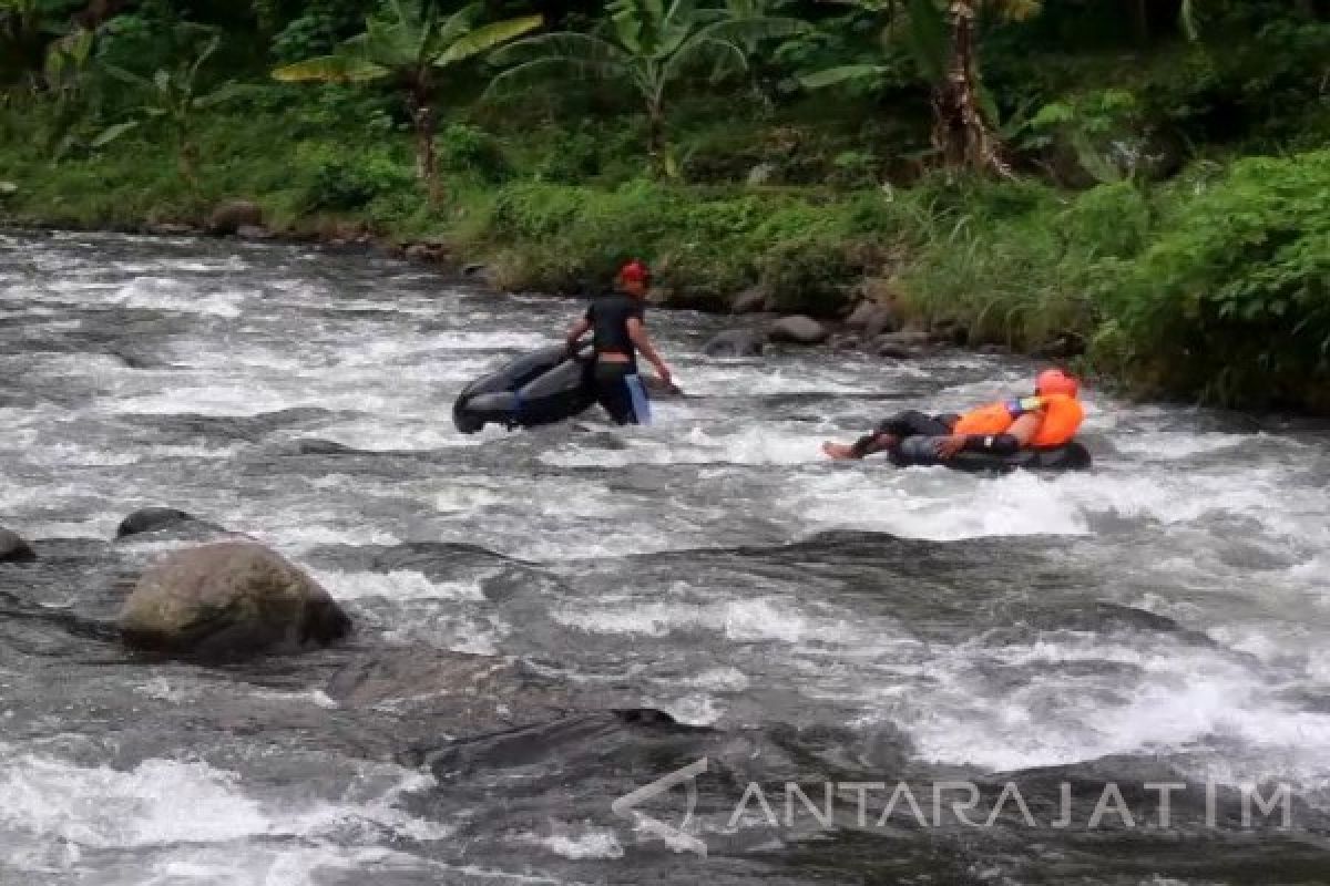 Segarnya Alam Lereng Wilis Nongko Ijo