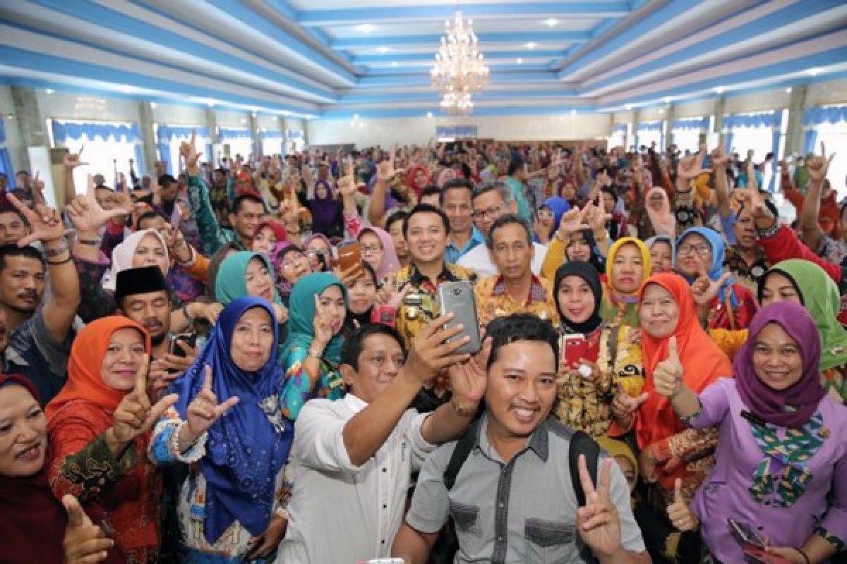 Gubernur Lampung Anggarkan Bosda Rp75 Miliar