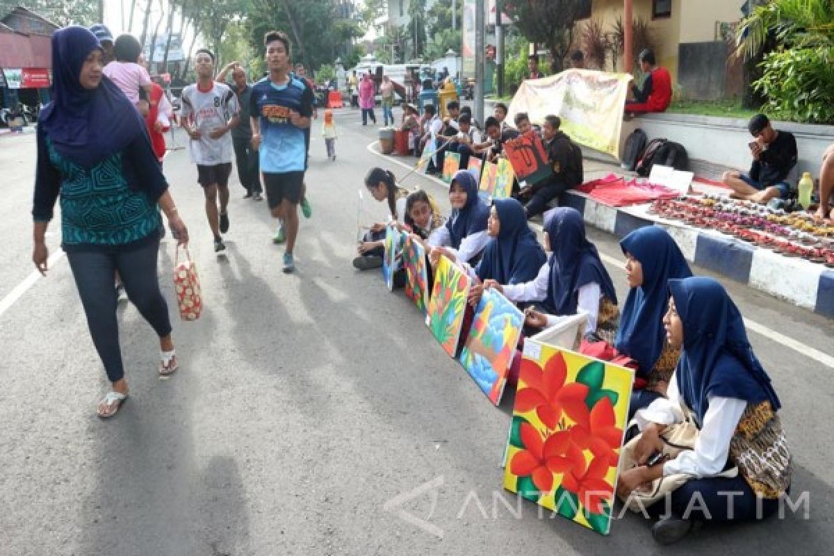 Siswa SMPN 2 Bojonegoro Gelar Pameran Lukisan