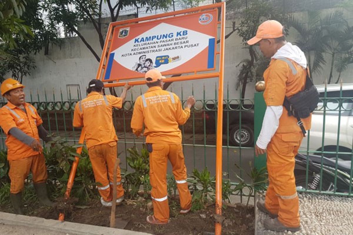 Pasukan oranye : David, tetap semangat bekerja meski kanker