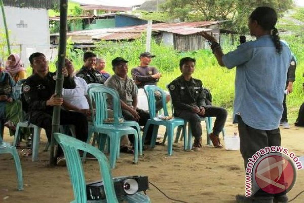 Pecinta Sungai Kenalkan Panen Air Hujan