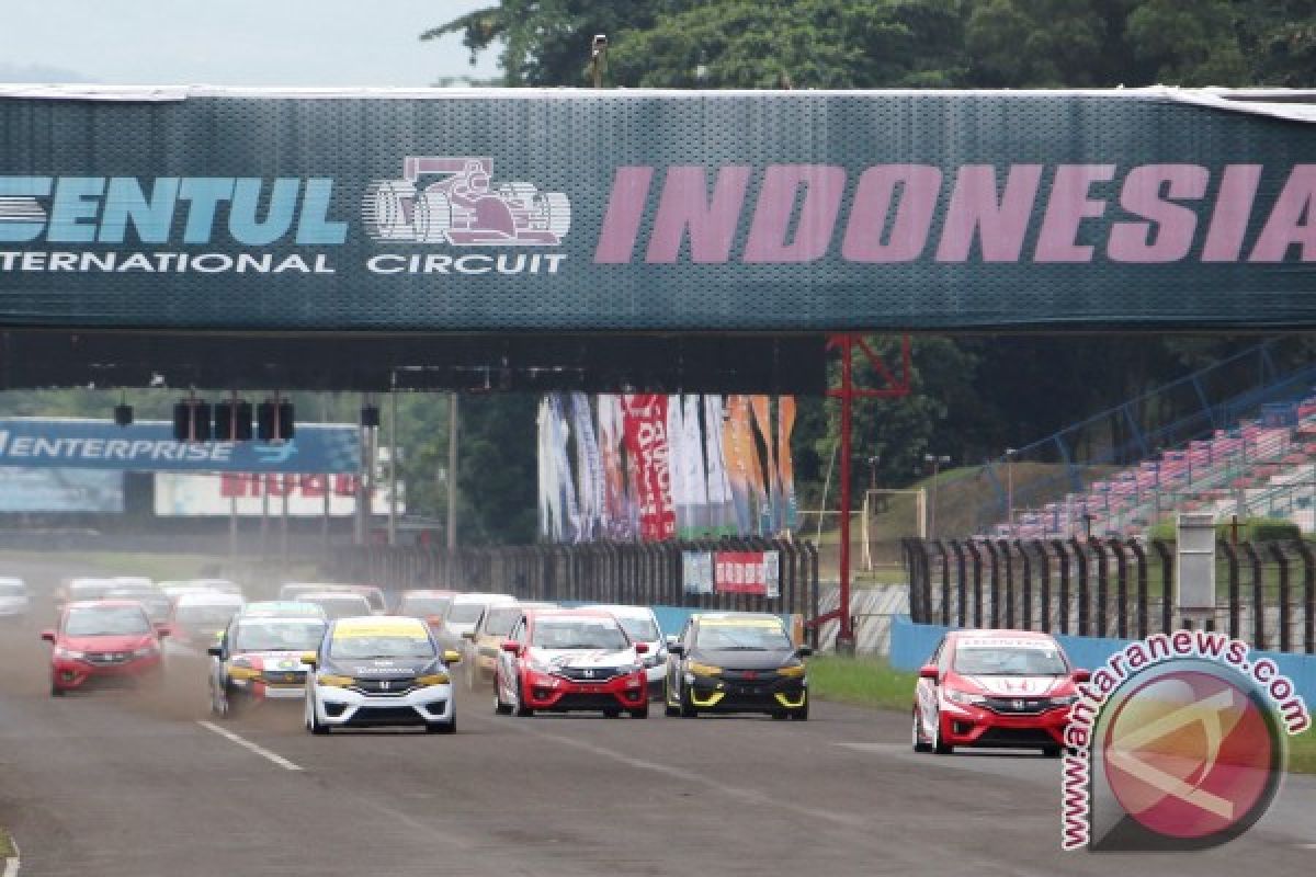 Rio SB juarai Seri Perdana Honda Jazz Speed Challenge 2017