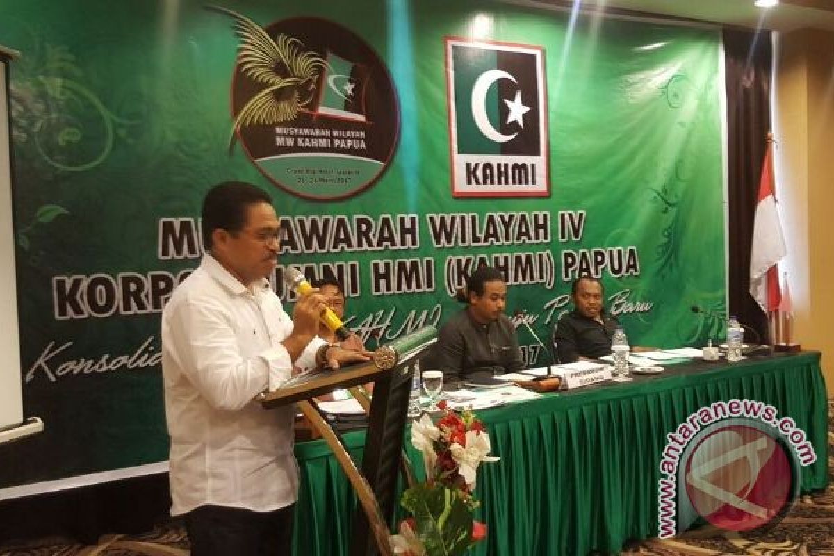 Achmad Idrus kembali pimpin KAHMI Papua 