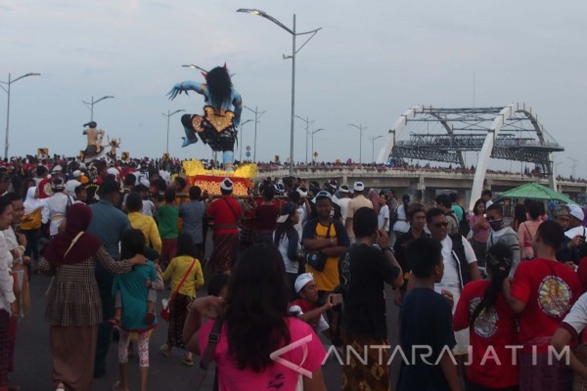 Pawai Ogoh-ogoh Tumbuhkan Toleransi