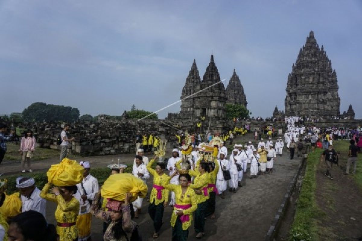 Ribuan umat Hindu ikuti Tawur Kesanga Nasional