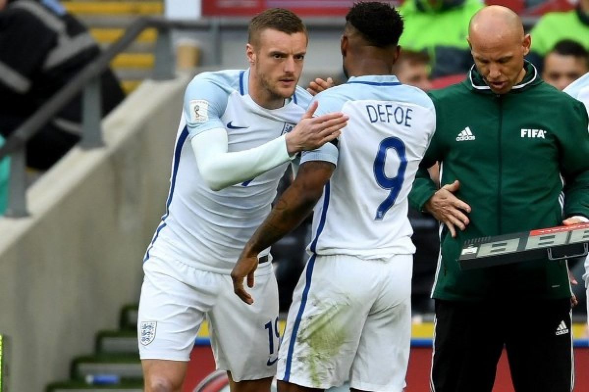 Defoe dan Vardy bawa Inggris atasi Lithuania 2-0