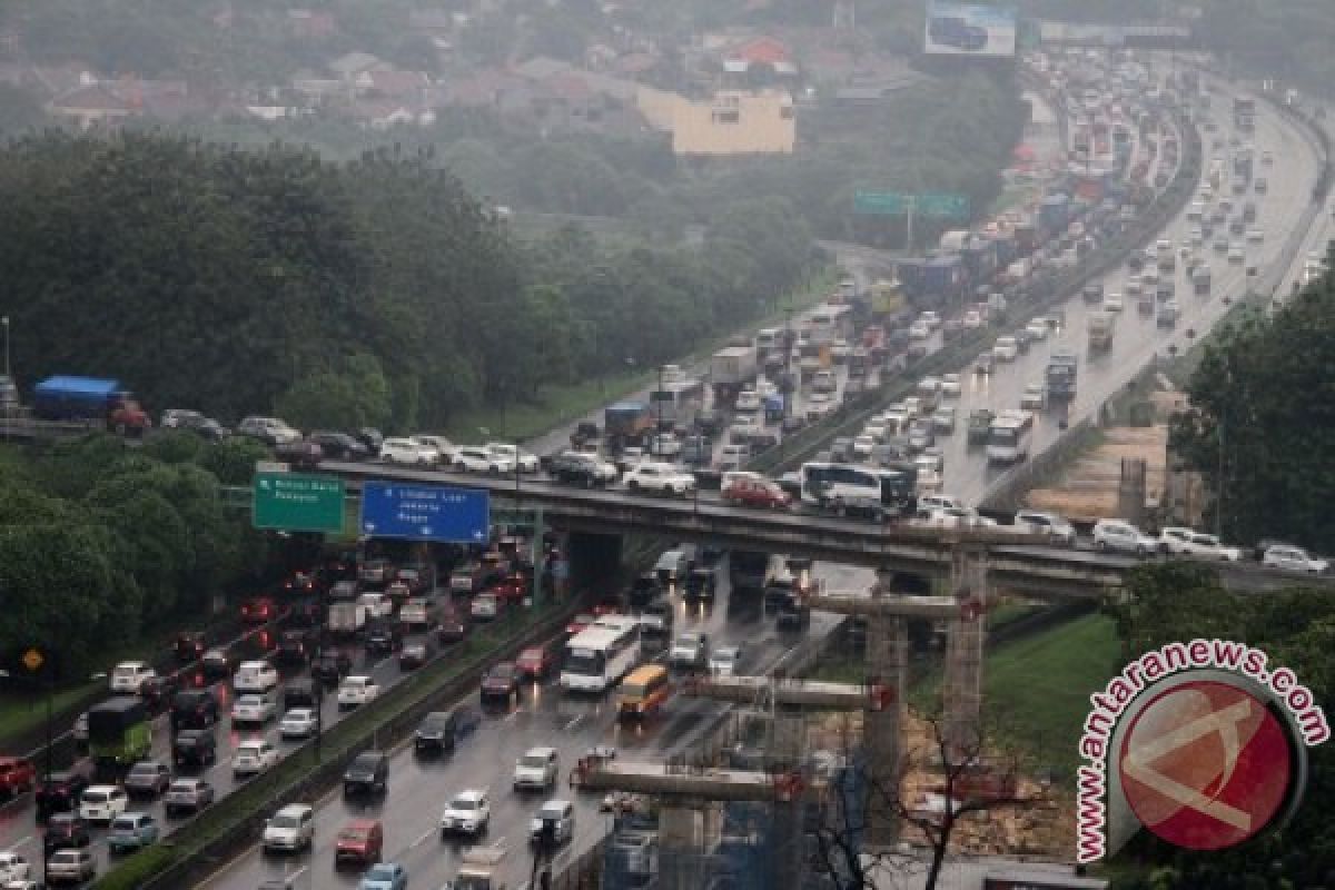 234.000 Kendaraan Tinggalkan Jakarta Jelang Nyepi